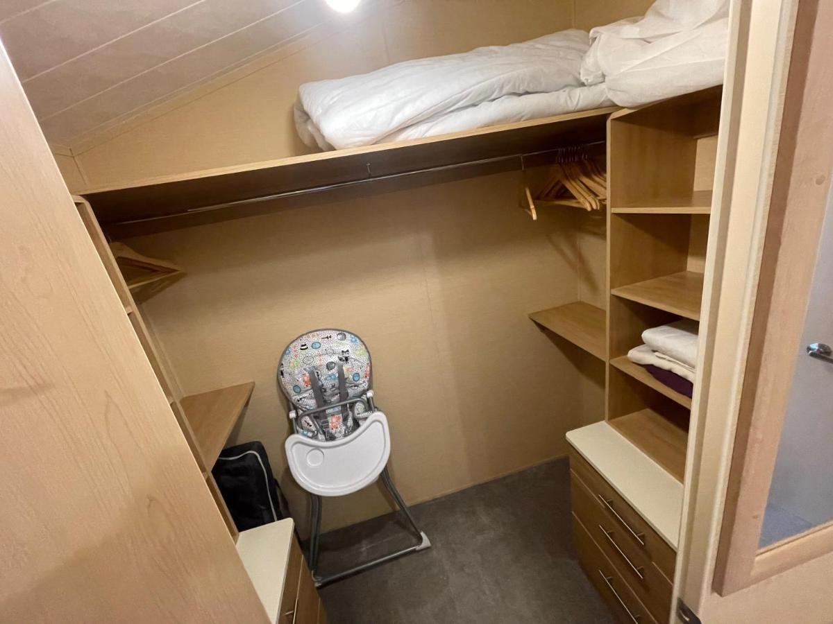 Luxury Lakeside Lodge L2 With Hot Tub Situated At Tattershall Lakes Country Park Luaran gambar