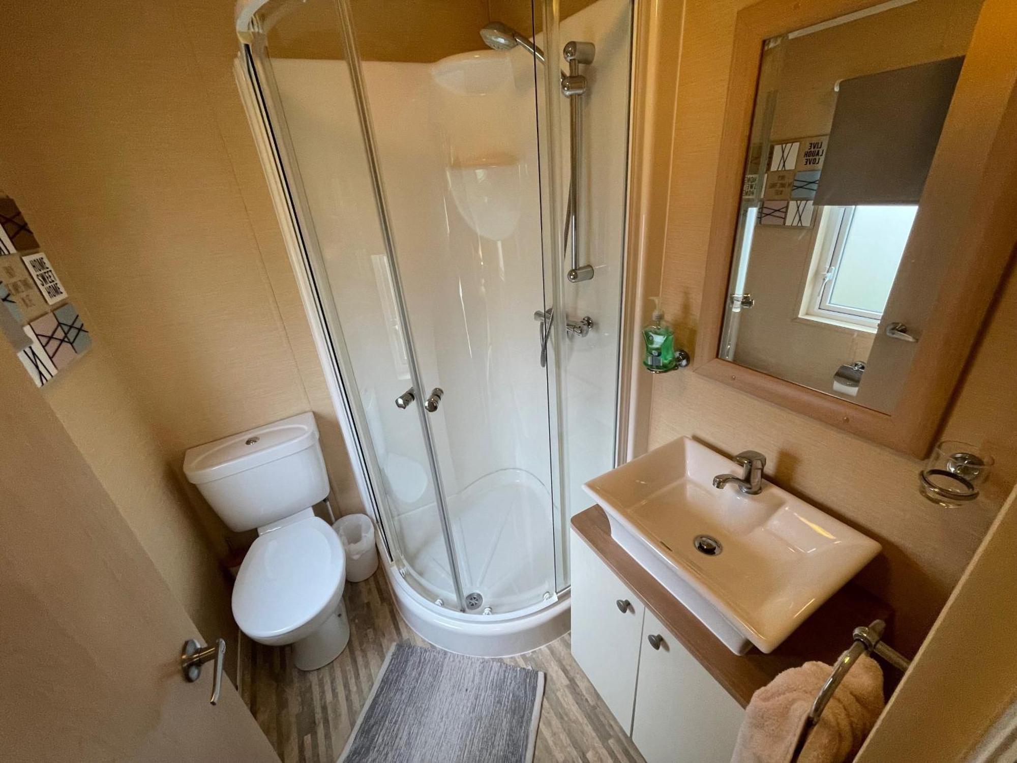 Luxury Lakeside Lodge L2 With Hot Tub Situated At Tattershall Lakes Country Park Luaran gambar